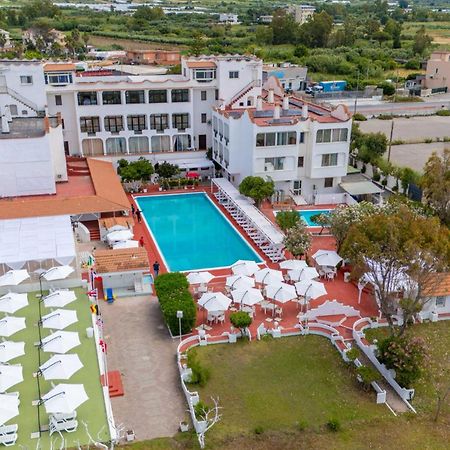 International Resort 蒙德拉戈内 外观 照片
