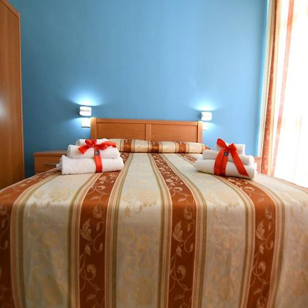 International Resort 蒙德拉戈内 外观 照片