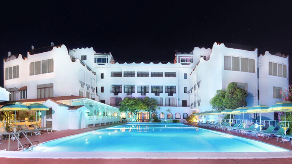 International Resort 蒙德拉戈内 外观 照片