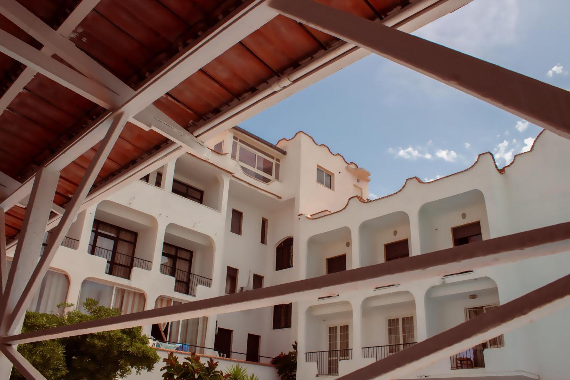 International Resort 蒙德拉戈内 外观 照片